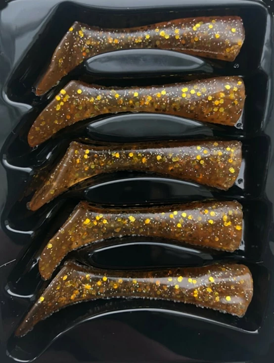 Shad 11 Replacement Tails 5 ks Gold Glitter